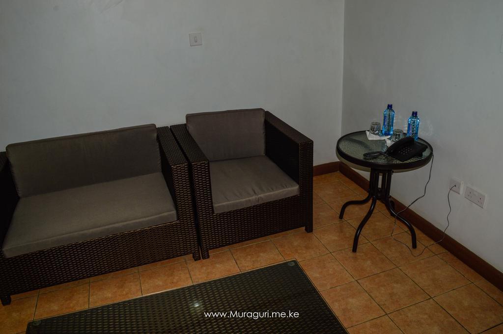 Eddy Suites, Emeli Hotel Nairobi Habitación foto