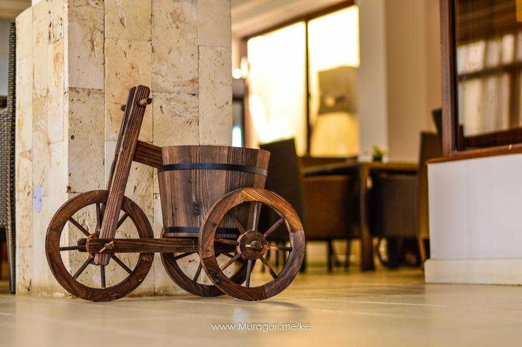 Eddy Suites, Emeli Hotel Nairobi Exterior foto